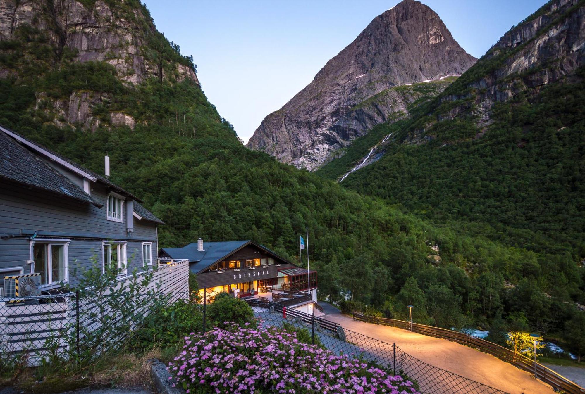 Briksdalsbre Fjellstove Hotel Exterior foto